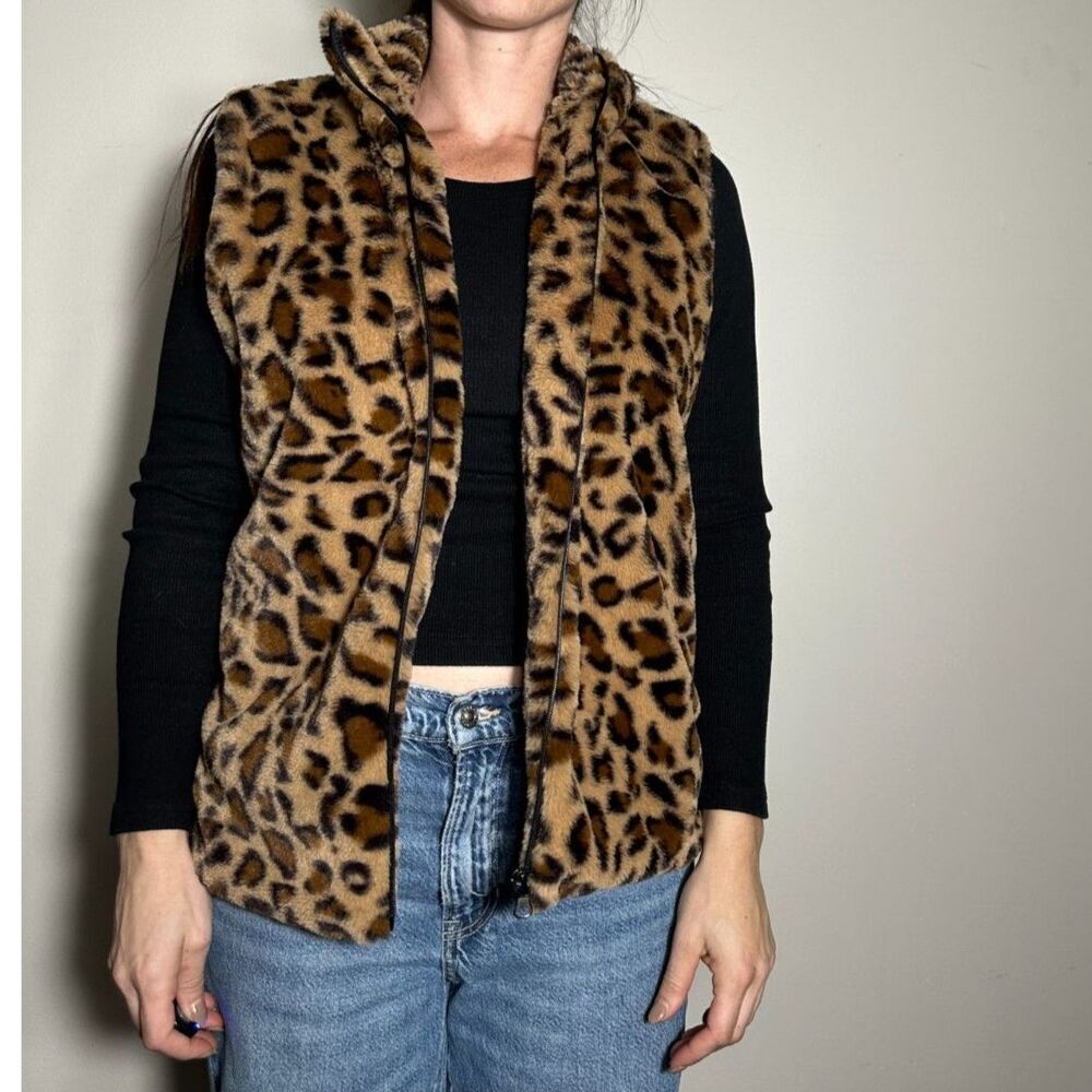 KATYDID Cheetah Furry Vest Size Large